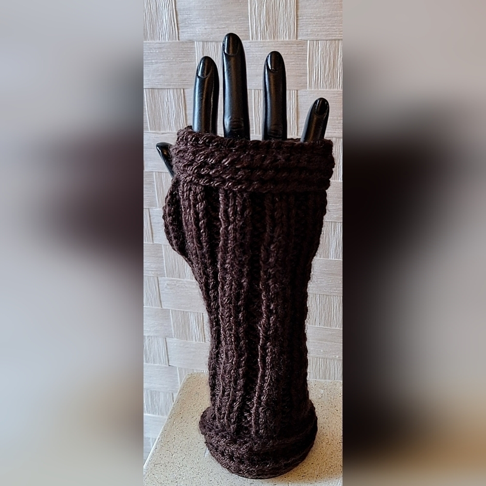 NWT Luxury Cashmere Blend Artisanal Fingerless Mittens - Picture 3 of 6